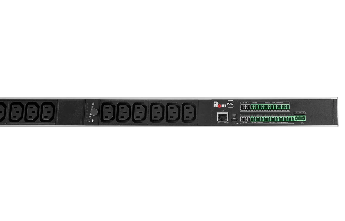 Rem R-2MC3-3x16-36xC13-MCL-1820-3-3PN Вертикальный блок розеток 19" до 16 А