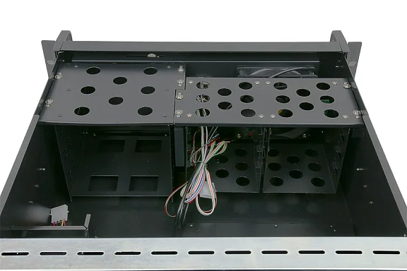 Cabeus CL-407L (7216c) Серверный корпус