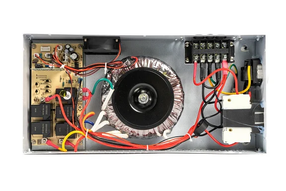 Стабилизатор напряжения Бастион Rapan ST-5000