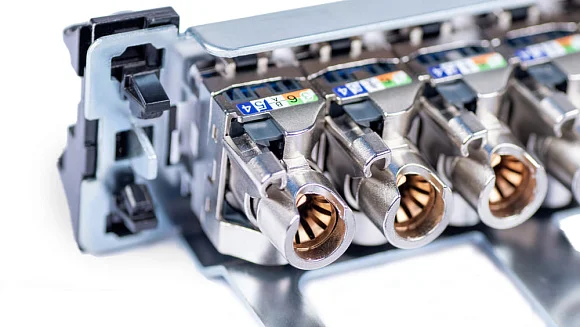 Cabeus PL-24-KJ-RJ45-Cat.6a-SH-180T (11834c) Патч-панель 19"  на 24 порта