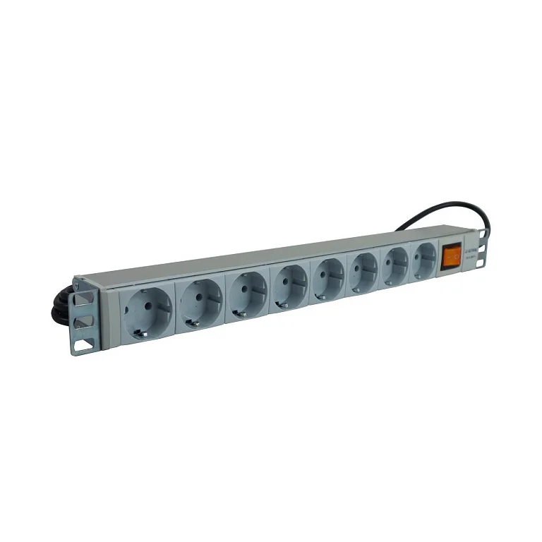 S-8 (IEC320 C14/Schuko)